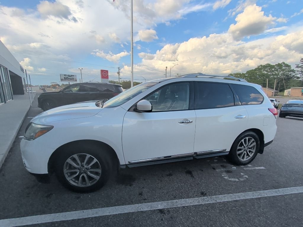 Used 2014 Nissan Pathfinder SL with VIN 5N1AR2MN2EC688256 for sale in Andalusia, AL