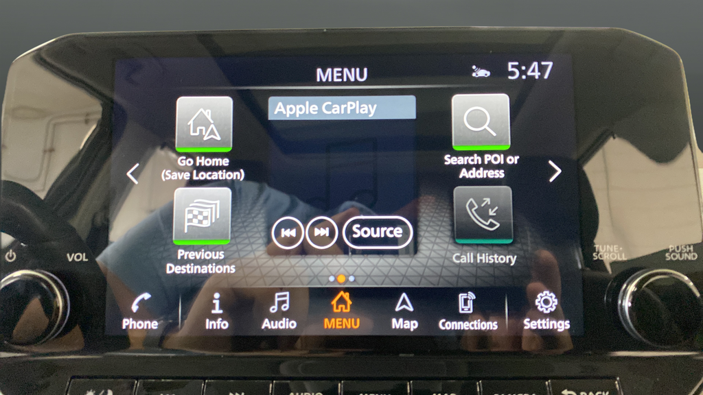 Used 2021 Pearl White Tricoat/Super Black Nissan Platinum image 15