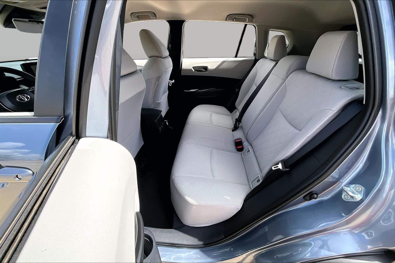 Used 2024 Celestite Toyota LE image 19