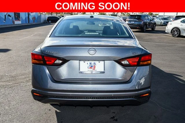 Used 2024 Gray Nissan 2.5 SV image 4