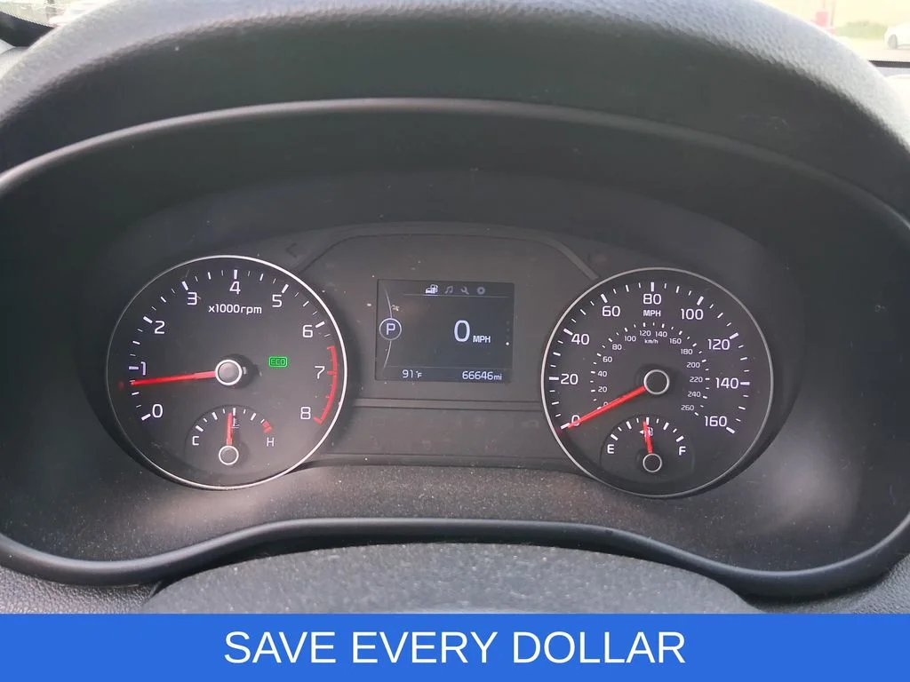 Used 2018 Brown Kia EX image 5