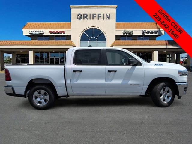 New 2026 Bright White Clear-Coat Exterior Paint RAM Tradesman image 3