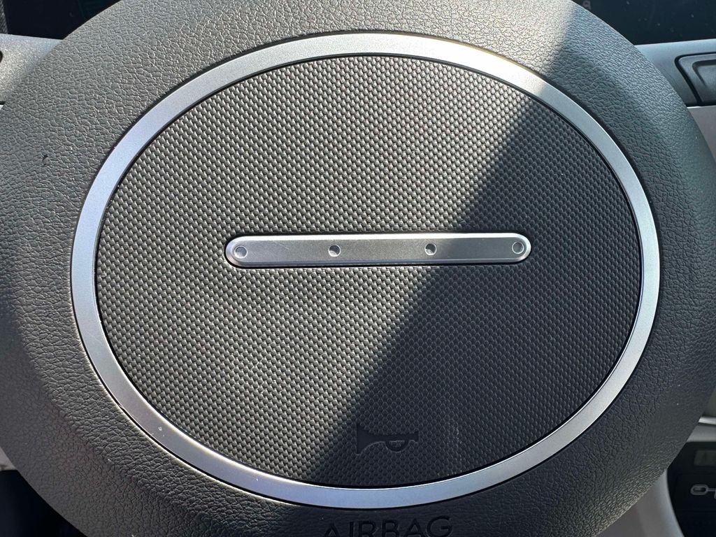 Used 2025 Gray Hyundai SE image 32