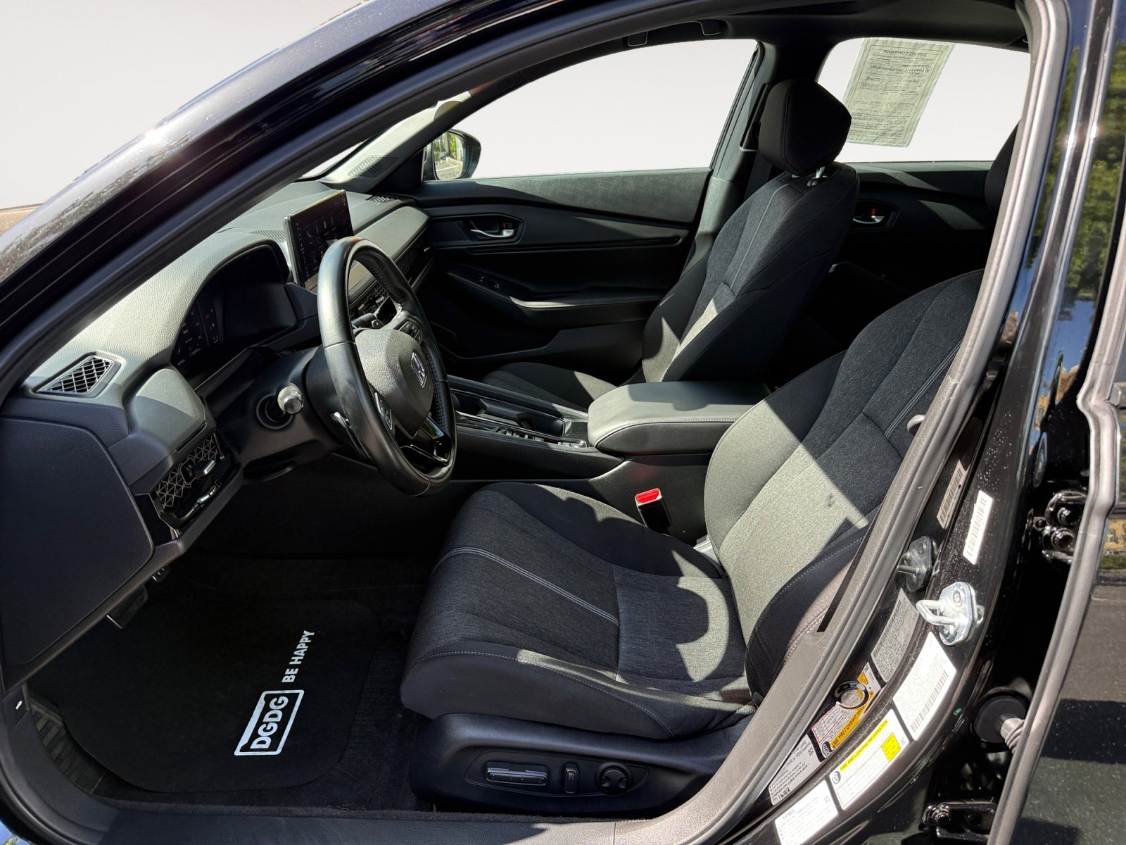 Used 2025 Crystal Black Pearl Honda Sport image 10