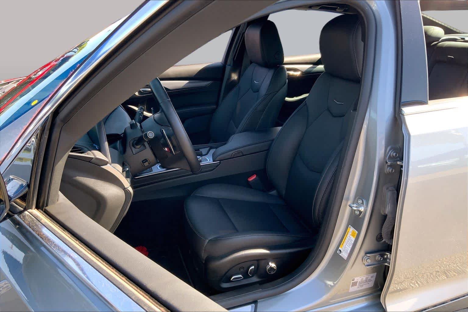 Pre-Owned 2025 Cadillac CT5 Premium Luxury