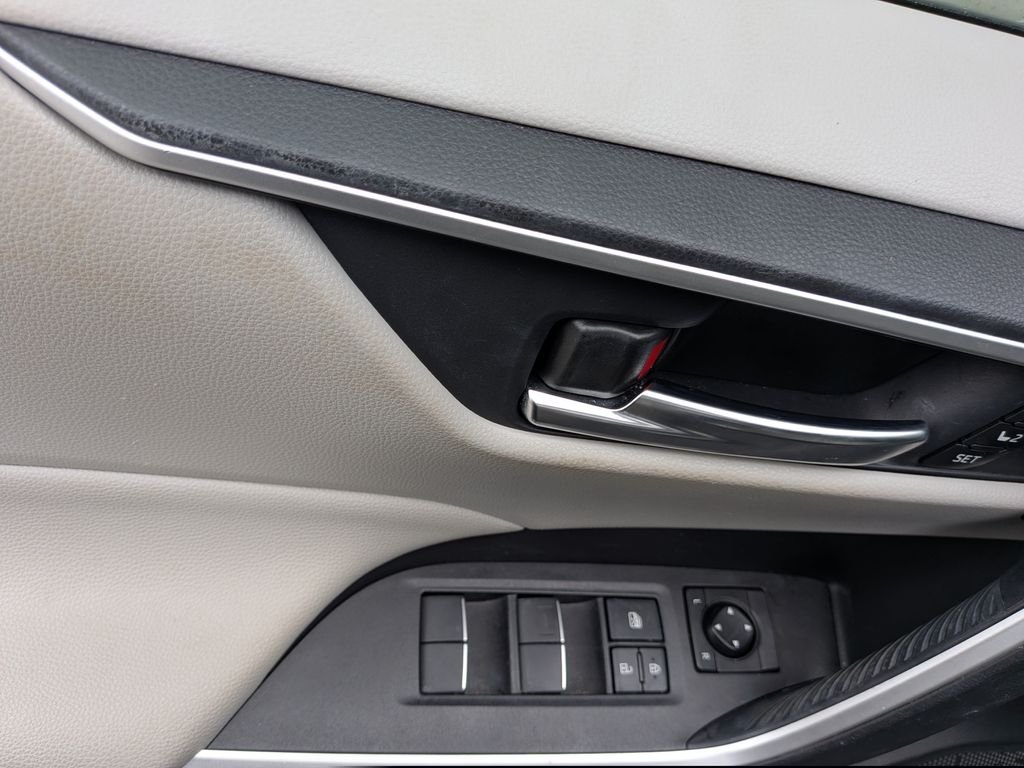 Certified Used 2021 Gray Toyota XLE Premium image 10
