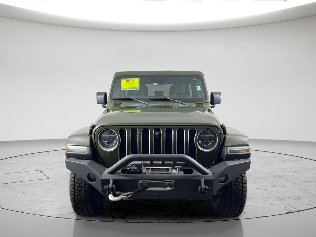 Used 2021 Green Clearcoat Jeep Unlimited Sahara image 2