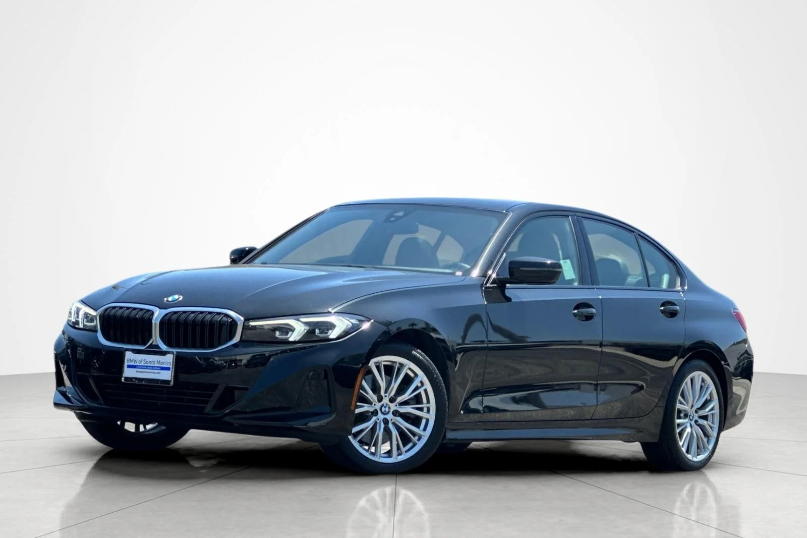 Used 2023 Black Sapphire Metallic BMW 330i image 1