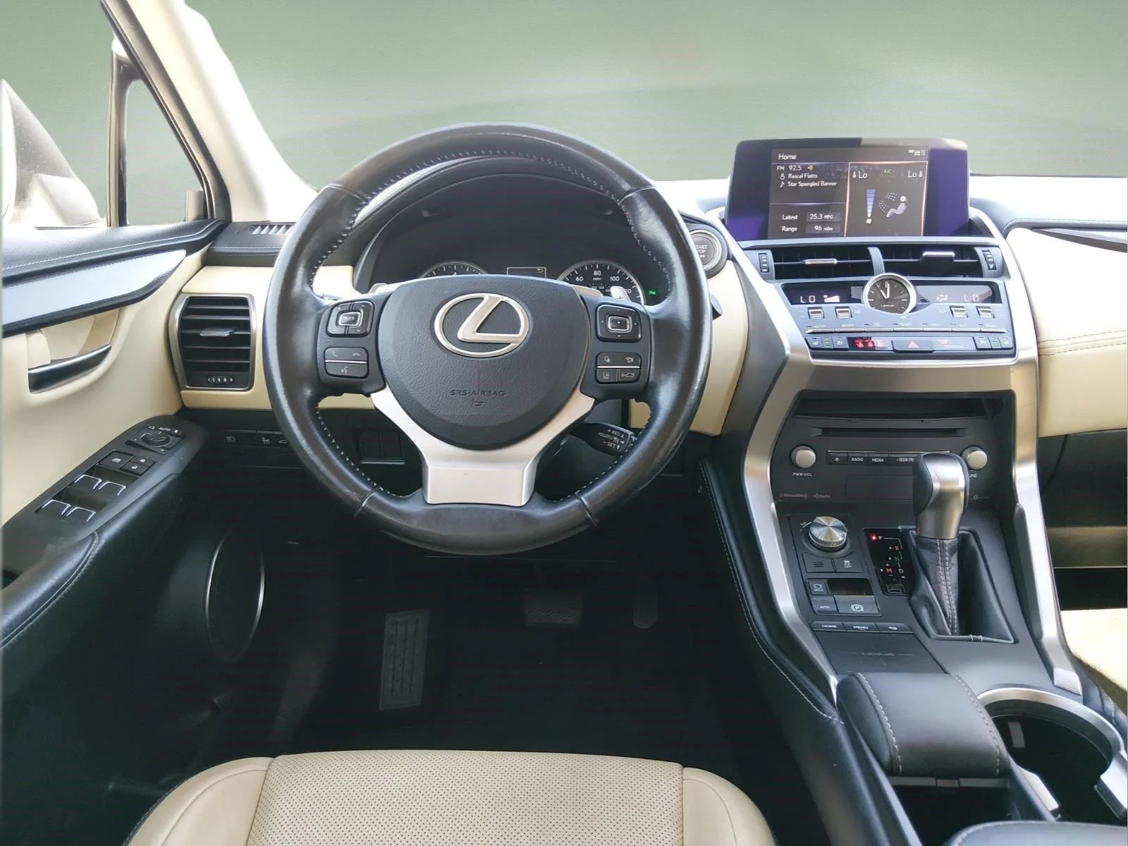 Used 2018 Eminent White Pearl Lexus Base image 16