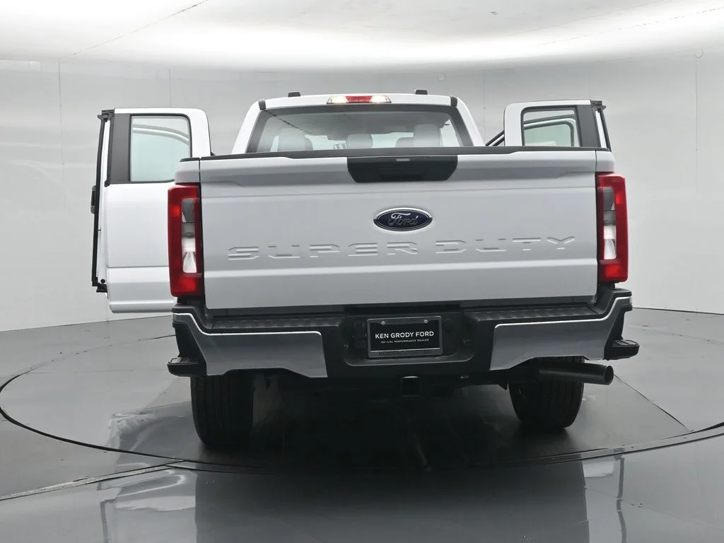 New 2026 White Ford XL image 31
