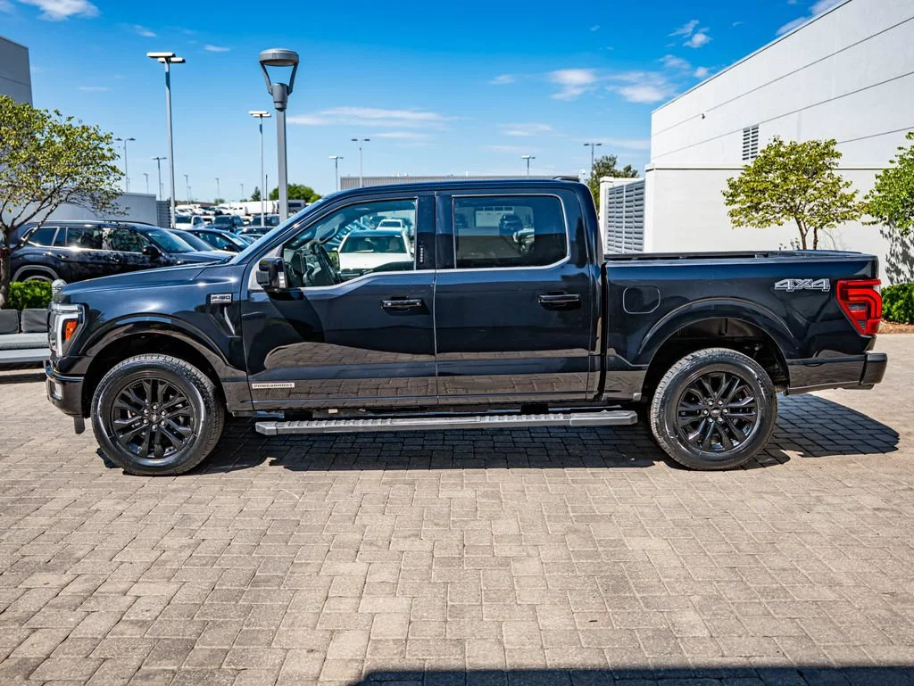 Used 2024 Agate Black Metallic Ford Lariat image 8