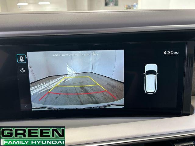 New 2027 White Hyundai SEL AWD image 18