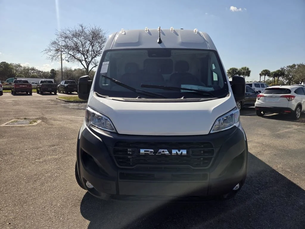 New 2026 Bright White Clear-Coat Exterior Paint RAM Tradesman image 5