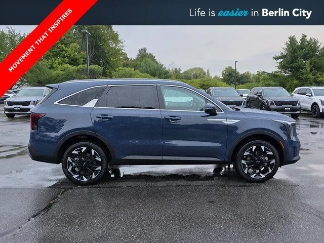 2026 Kia Sorento EX - Photo 8