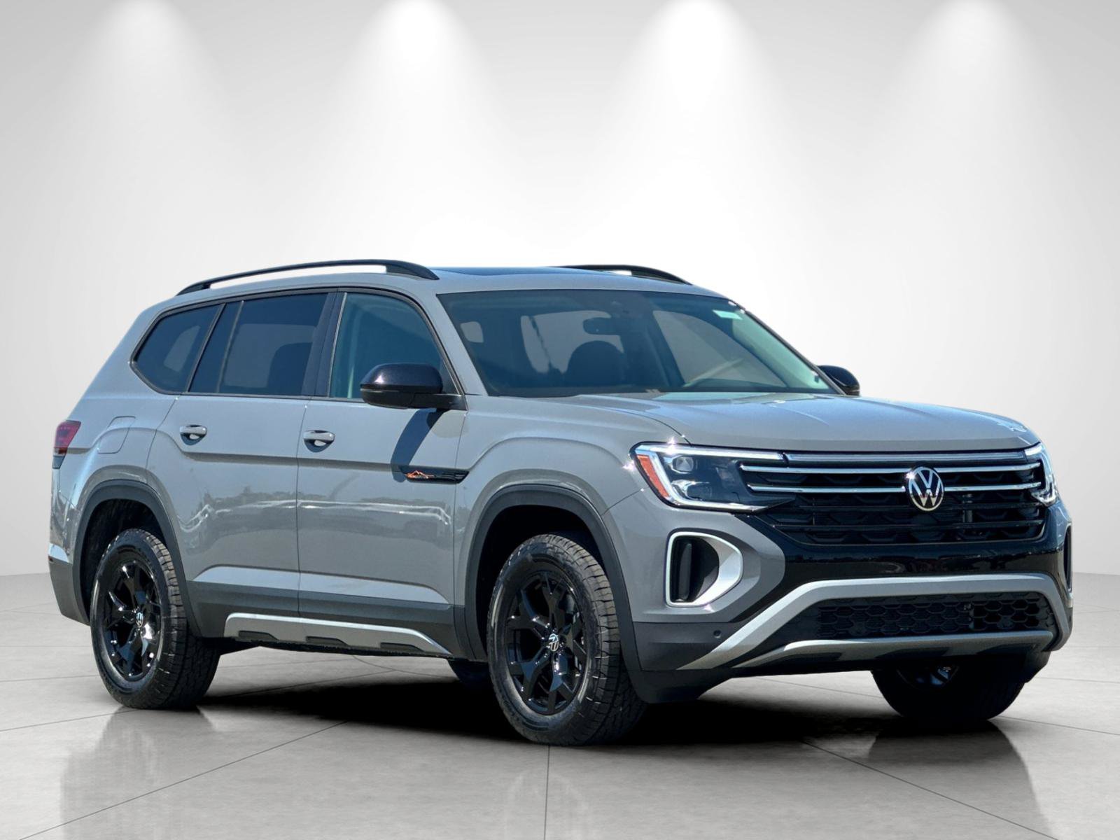 New 2026 Pure Gray Volkswagen 2.0T Peak Edition image 7