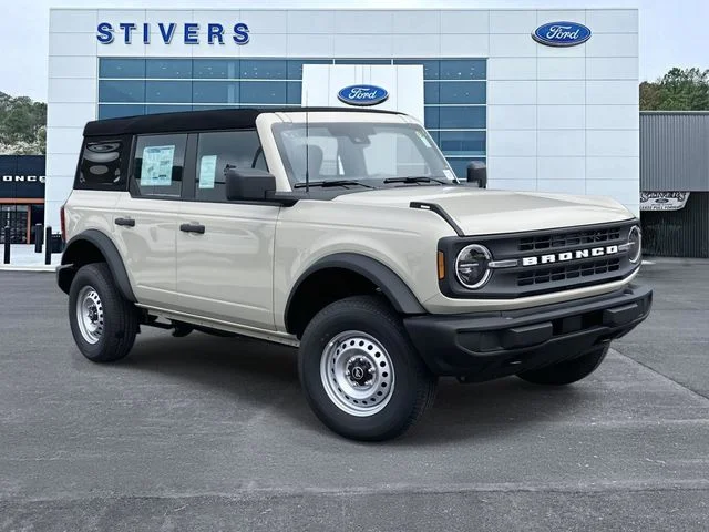 2025 Ford Bronco Base 4x4's photo