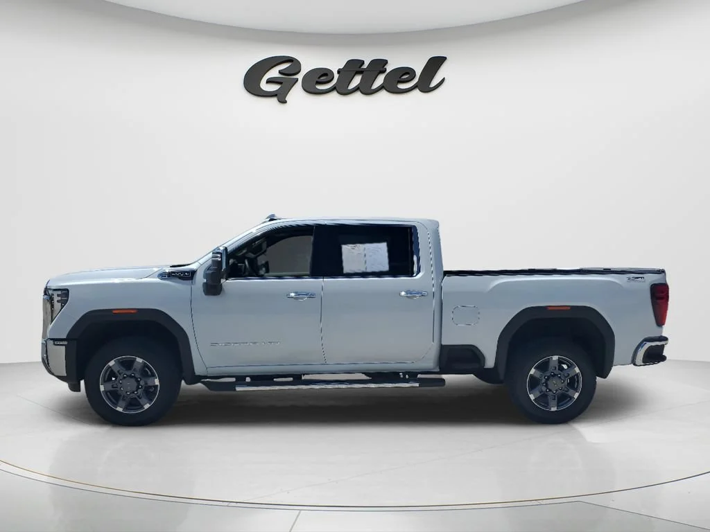 Used 2026 Glacier White Tricoat GMC SLT image 8