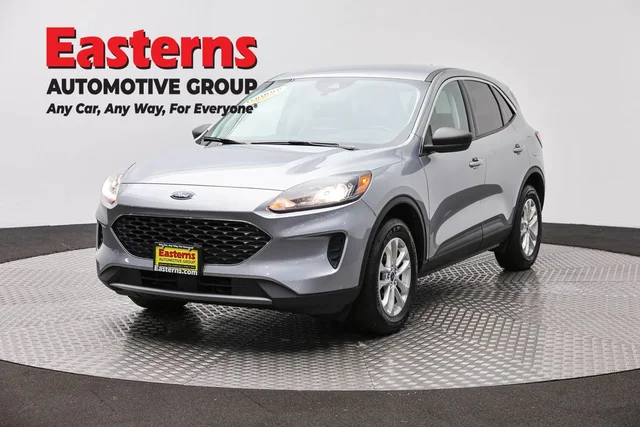 2022 Ford Escape Hybrid SE