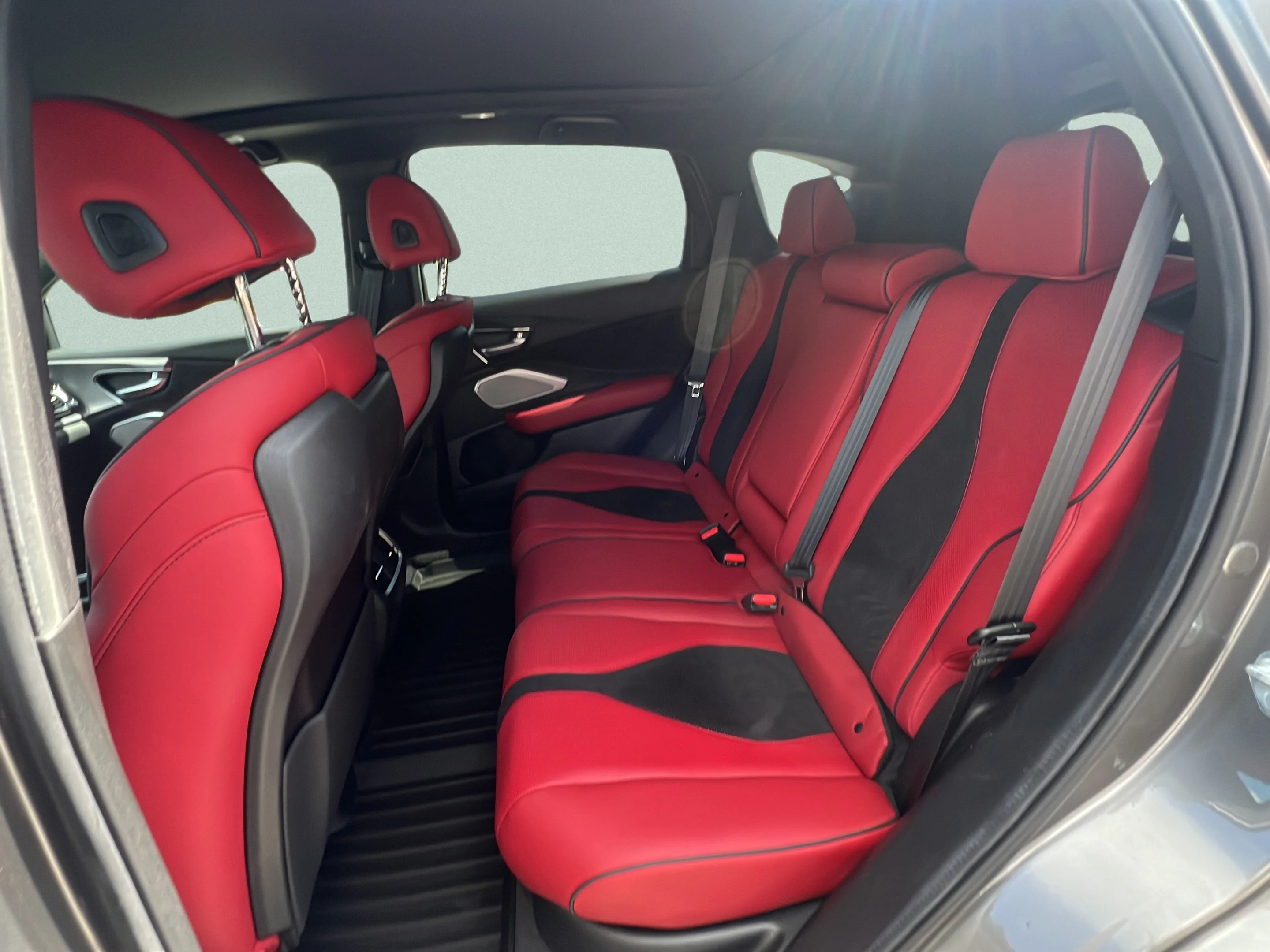 Used 2025 Liquid Carbon Metallic Acura w/A-Spec Package image 10