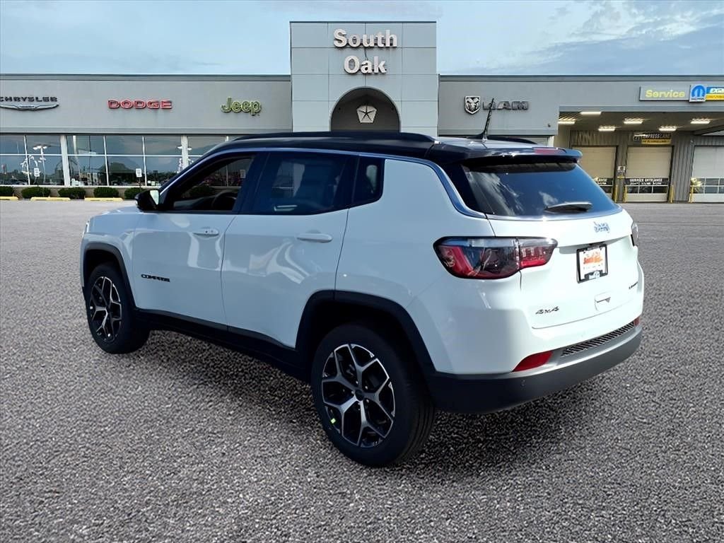 New 2026 Bright White Clear-Coat Exterior Paint Jeep Limited image 4