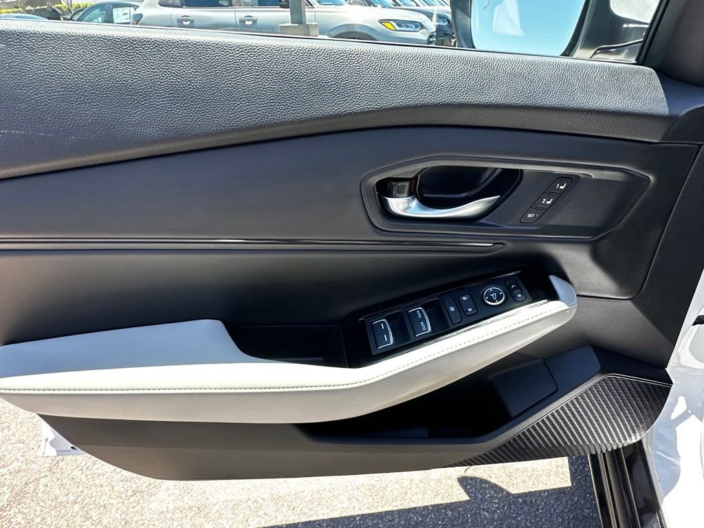2024 Honda Accord Hybrid Touring - Photo 26