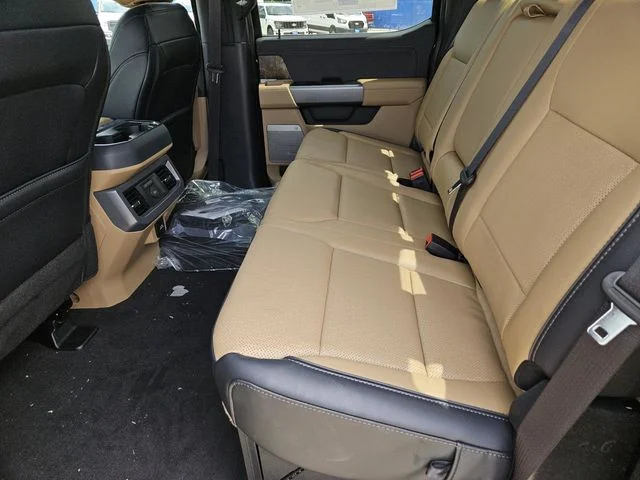 New 2026 Agate Black Metallic Ford F-350® Lariat® image 28
