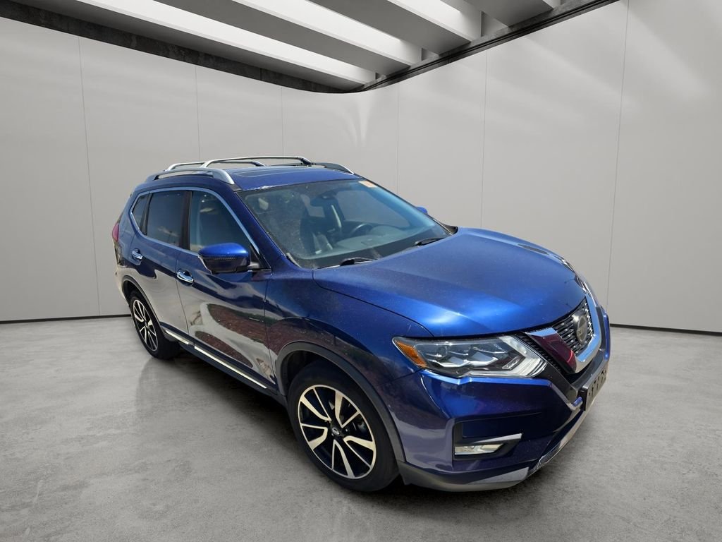 Used 2018 Caspian Blue Nissan SL image 13