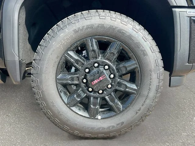 2026 GMC Sierra 2500HD AT4 - Photo 19
