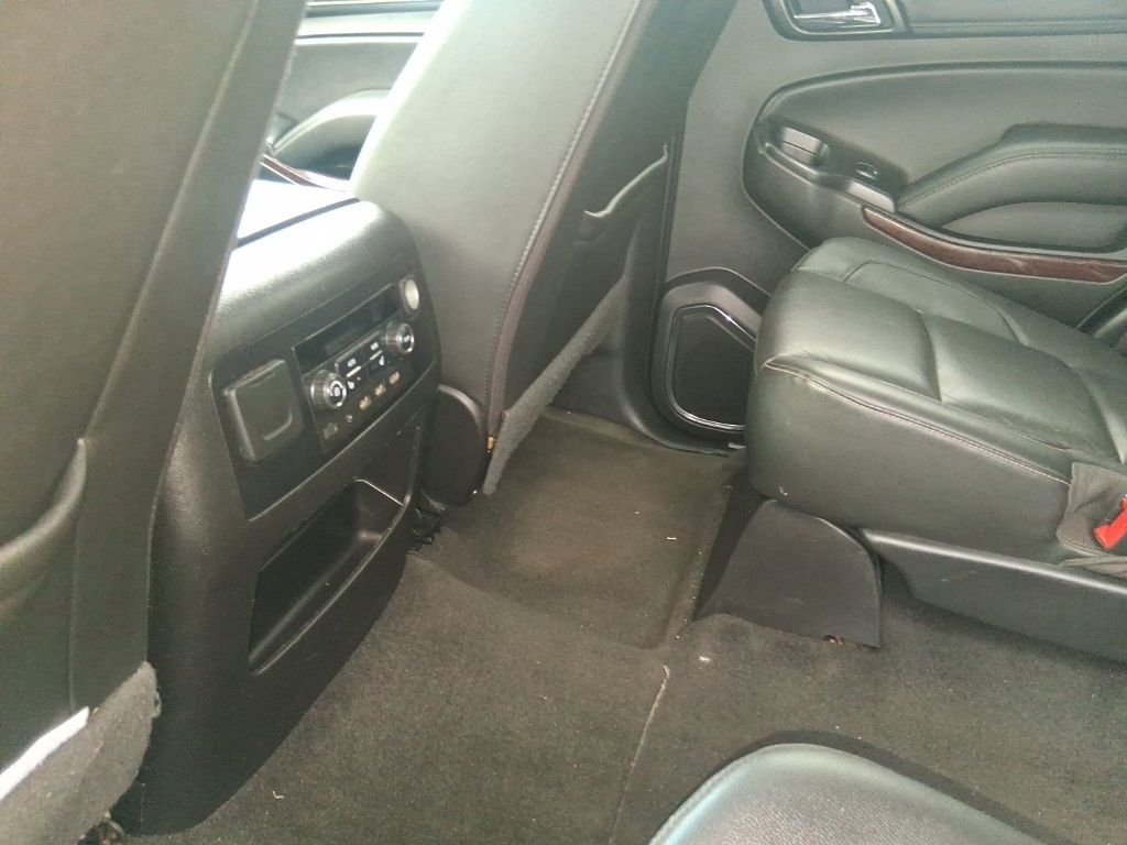 Used 2017 Black GMC SLT image 17