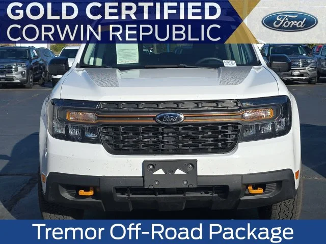 Certified Used 2024 Oxford White Ford XLT image 2