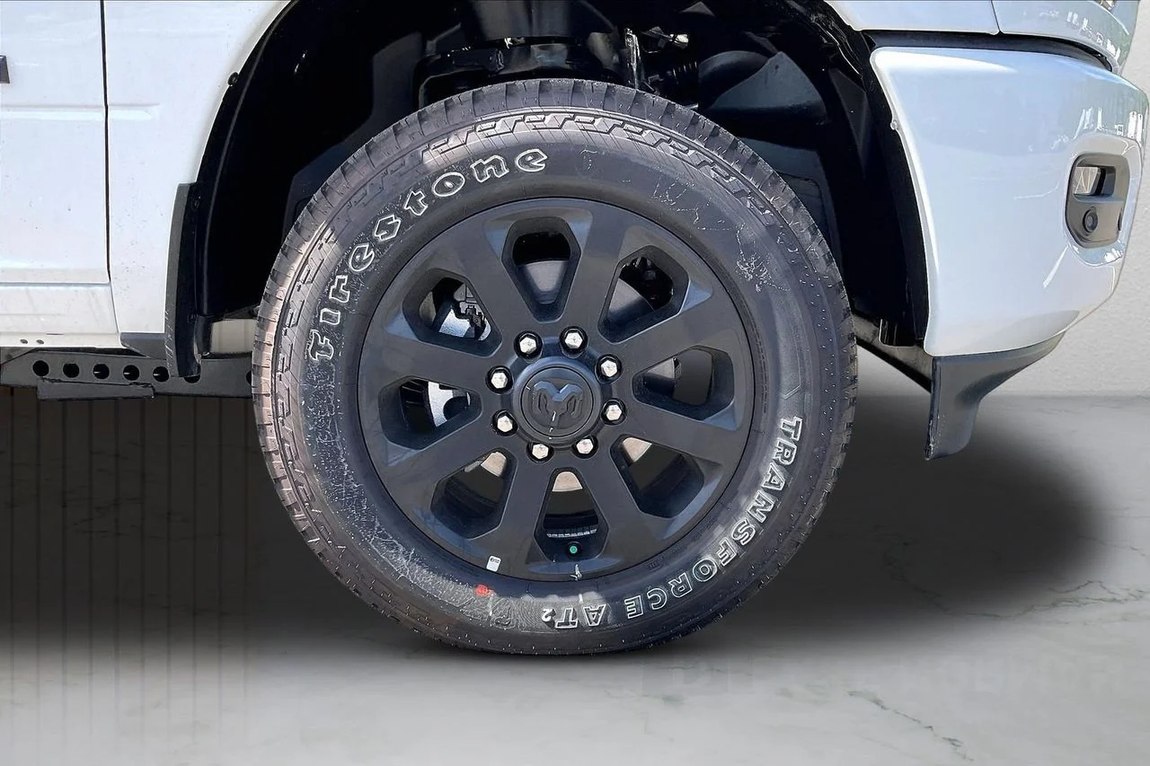 New 2026 Bright White Clear-Coat Exterior Paint RAM Laramie image 33