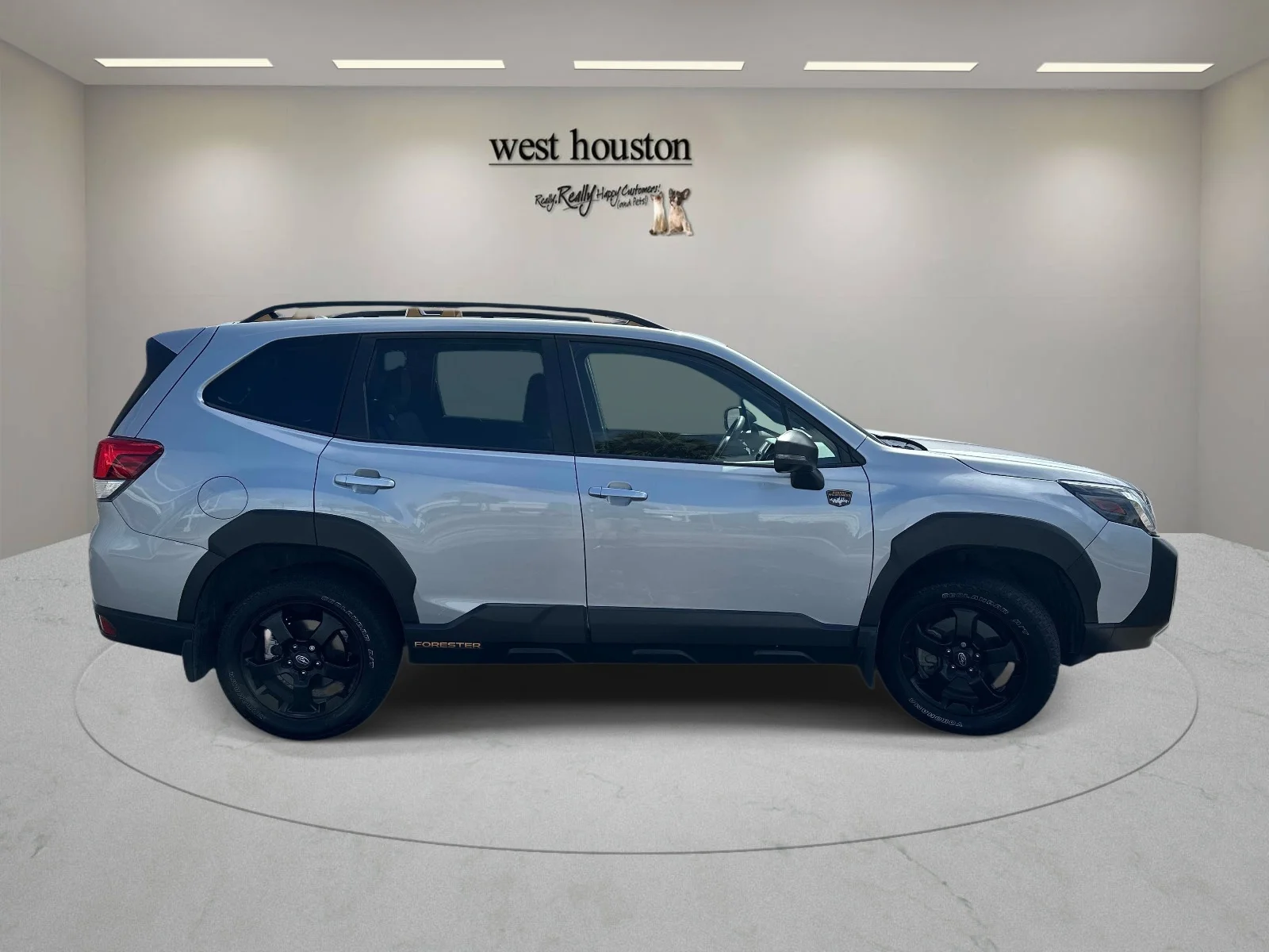Used 2023 Ice Silver Metallic Subaru Wilderness CVT image 4