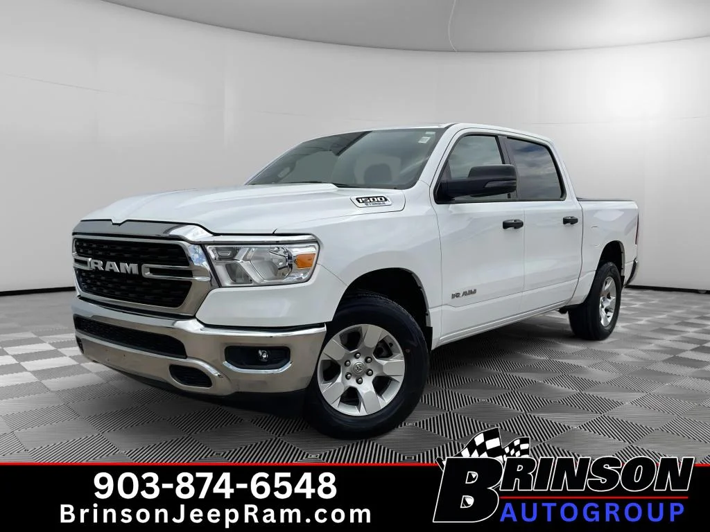 2023 RAM 1500 Big Horn/Lone Star 4x4 Crew Cab 5'7's photo