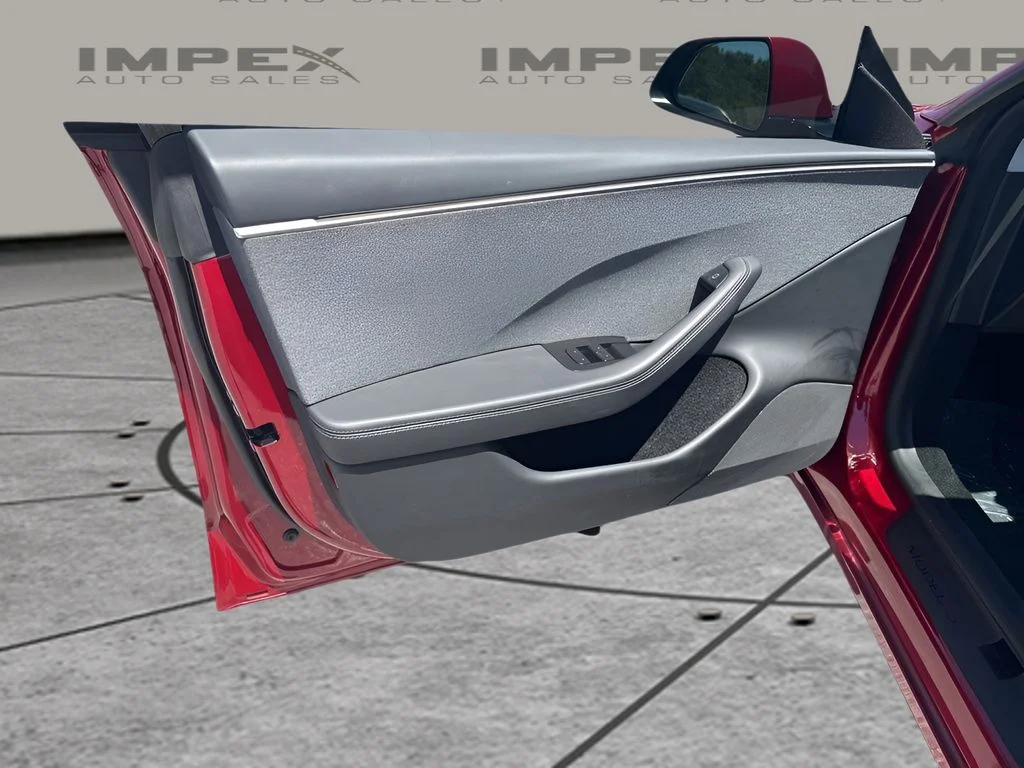 Used 2025 Red Tesla Long Range image 29