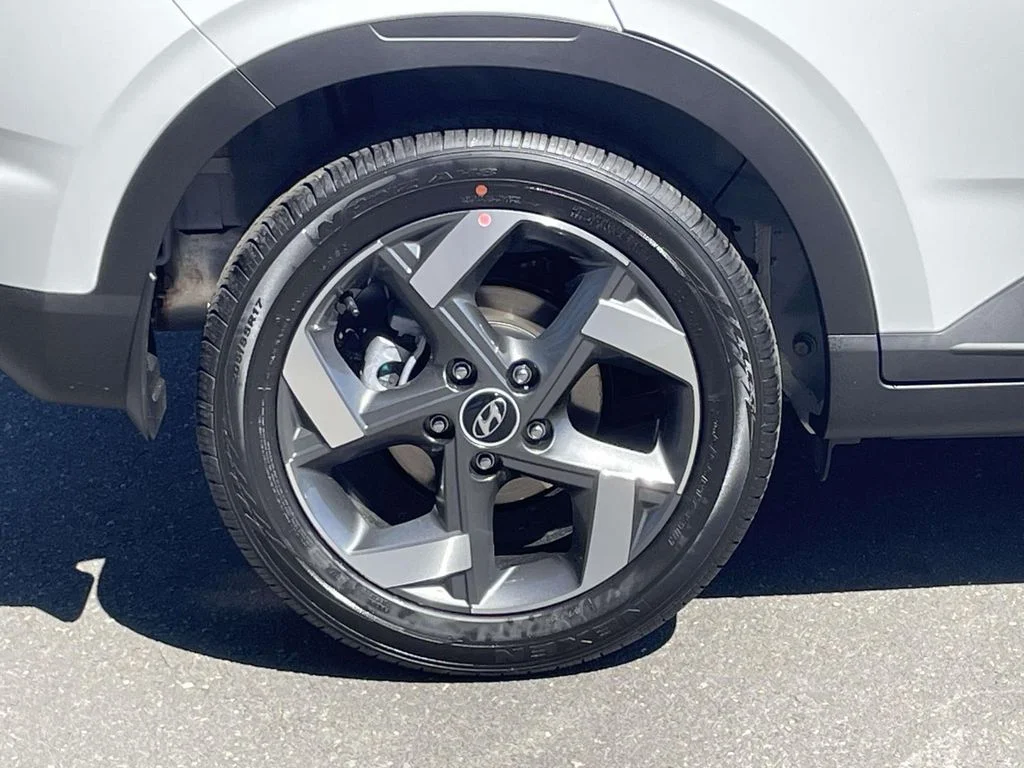New 2026 White Hyundai SEL image 7