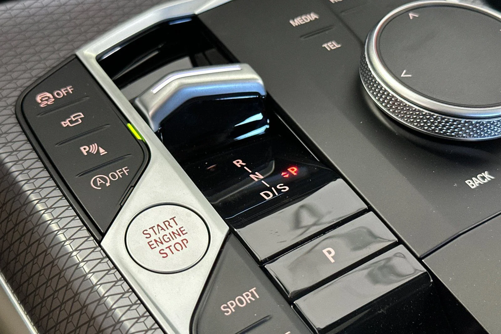 New 2027 Dravit Grey Metallic BMW M440i xDrive image 18