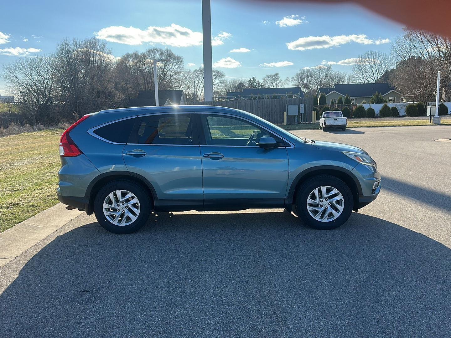 Used 2015 Honda CR-V EX-L with VIN 5J6RM4H76FL111125 for sale in Winona, Minnesota
