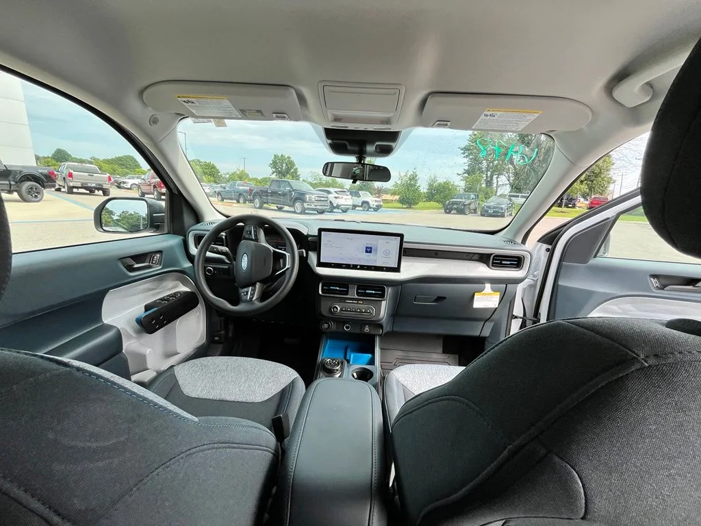 New 2026 White Ford XLT image 13