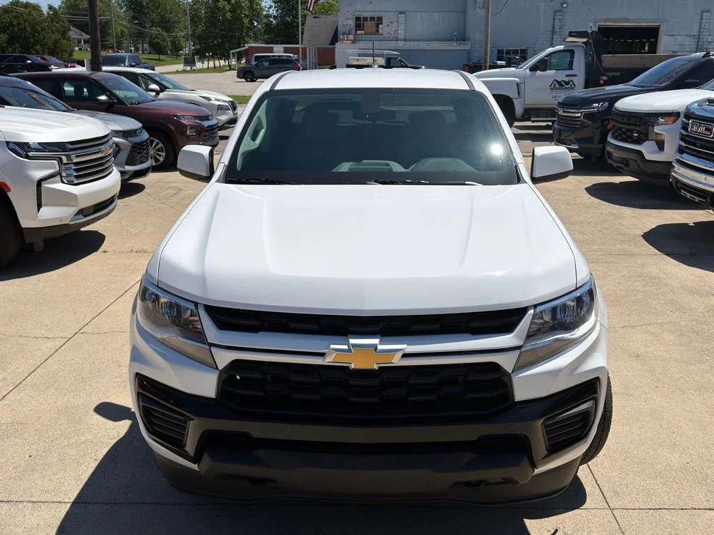 Used 2021 White Chevrolet Work Truck image 13