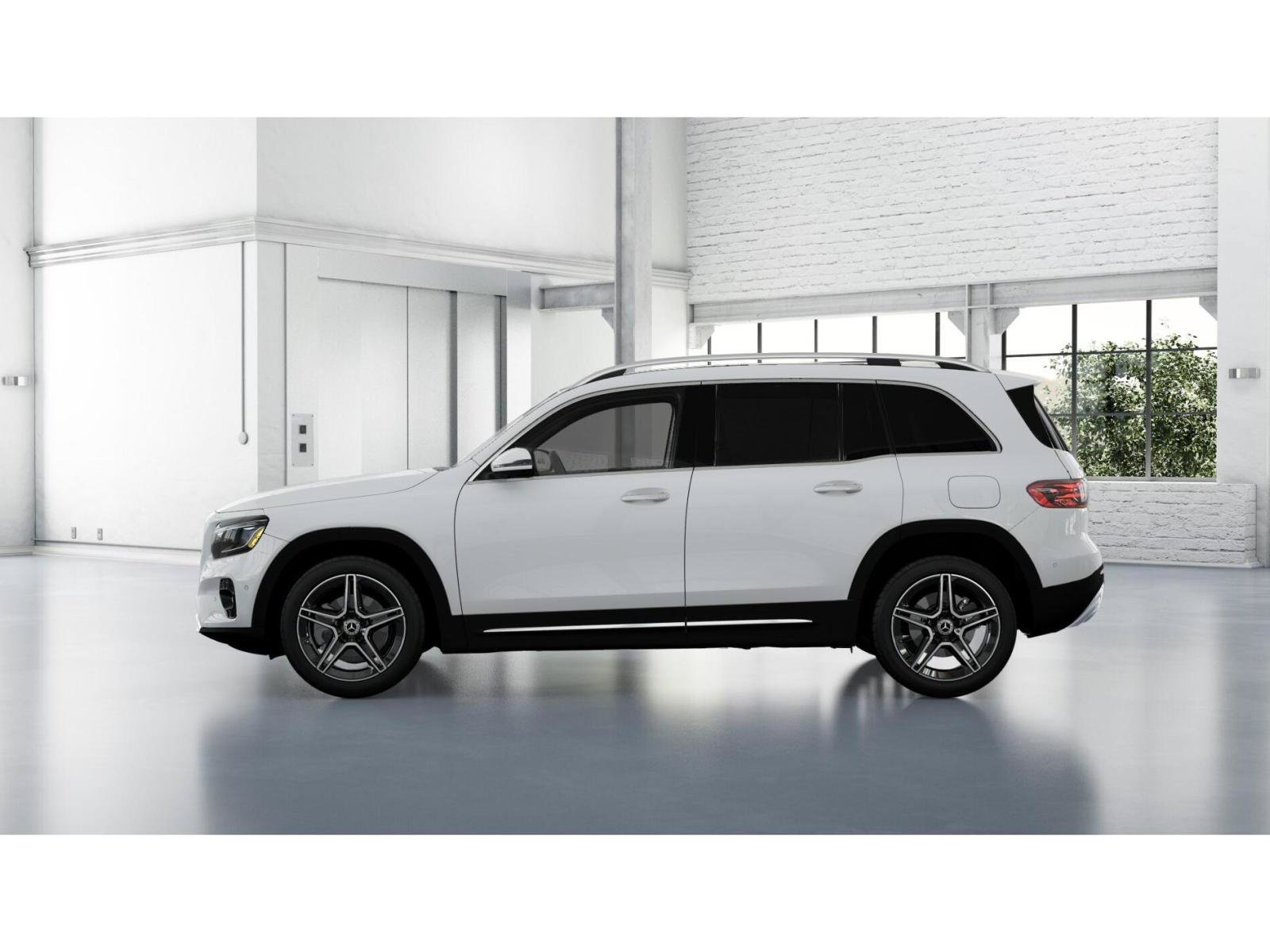 Used 2026 Polar White Mercedes-Benz GLB 250 image 13