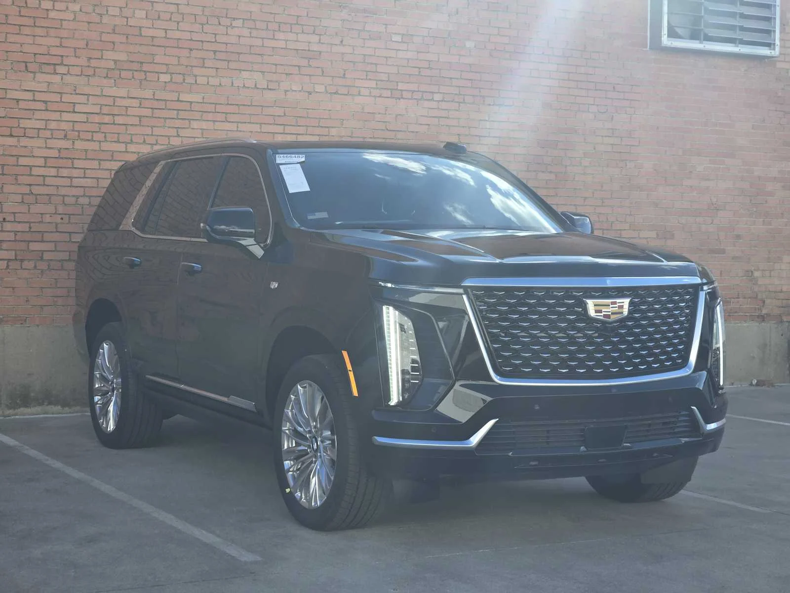2026 Cadillac Escalade Luxury - Photo 2