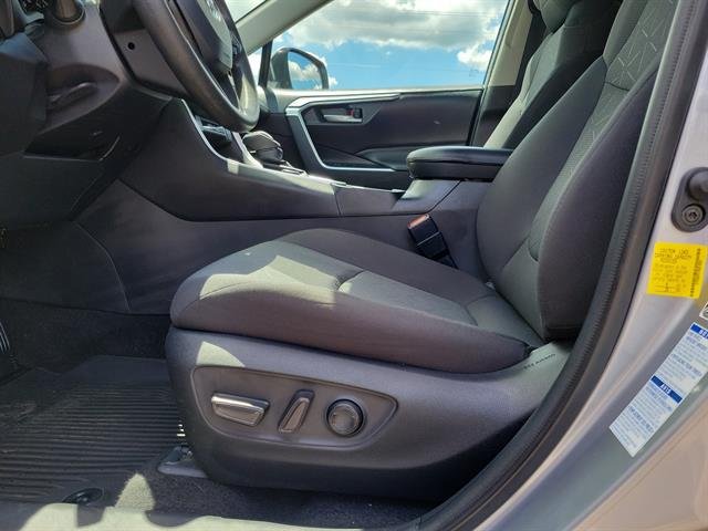 Certified Used 2021 SILVER SKY METALLIC Toyota  image 16
