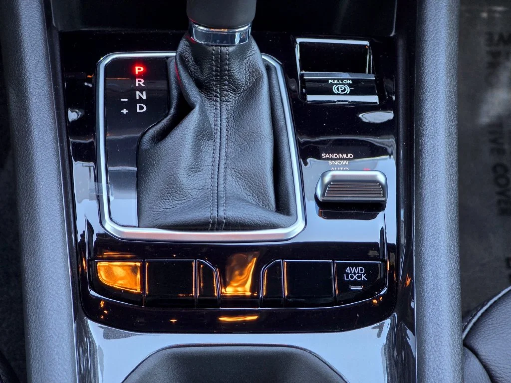 New 2026 Silver Jeep Latitude image 33