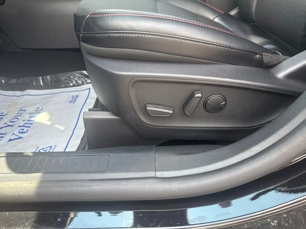 Used 2025 Black Ford ST-Line image 29
