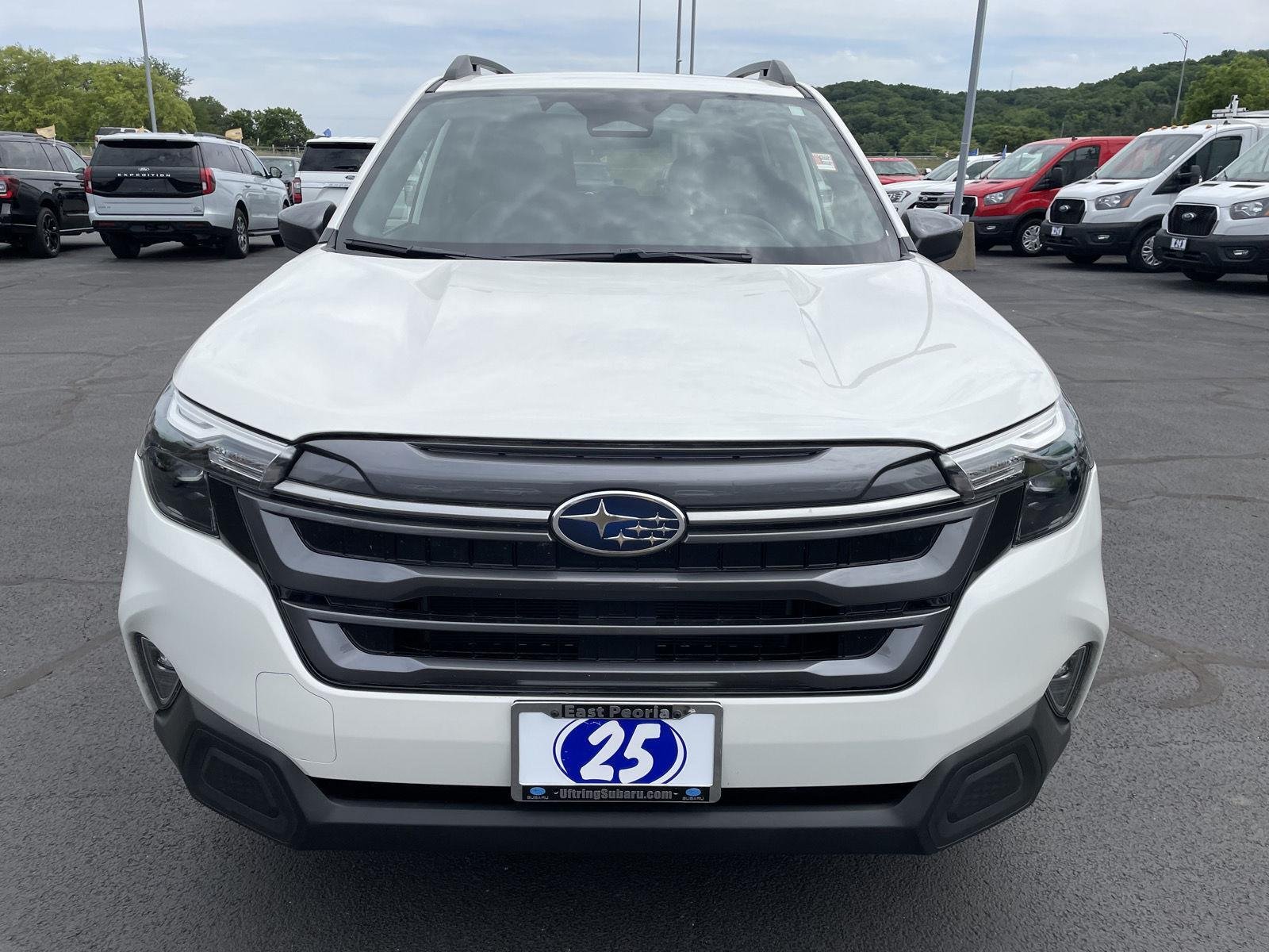 Used 2025 Crystal White Pearl Subaru Premium image 8