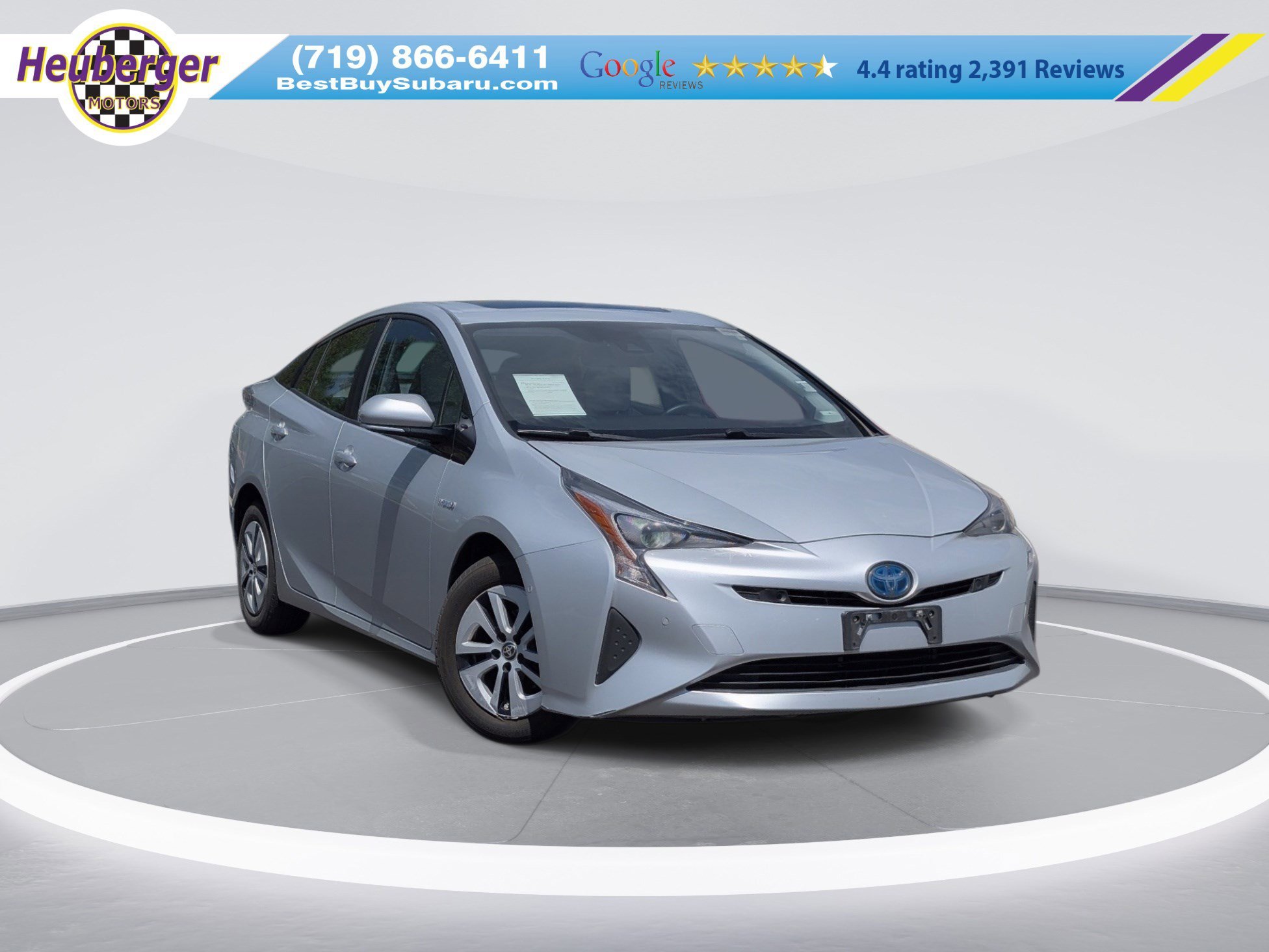 2017 Toyota Prius Four FWD photo