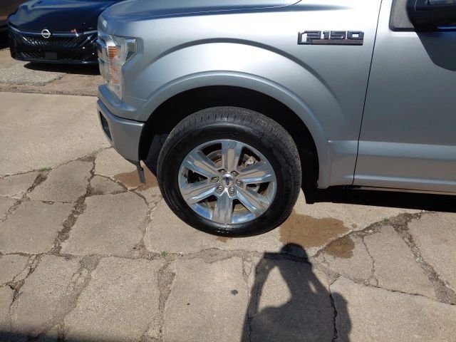 Used 2020 Silver Metallic Ford Platinum image 36