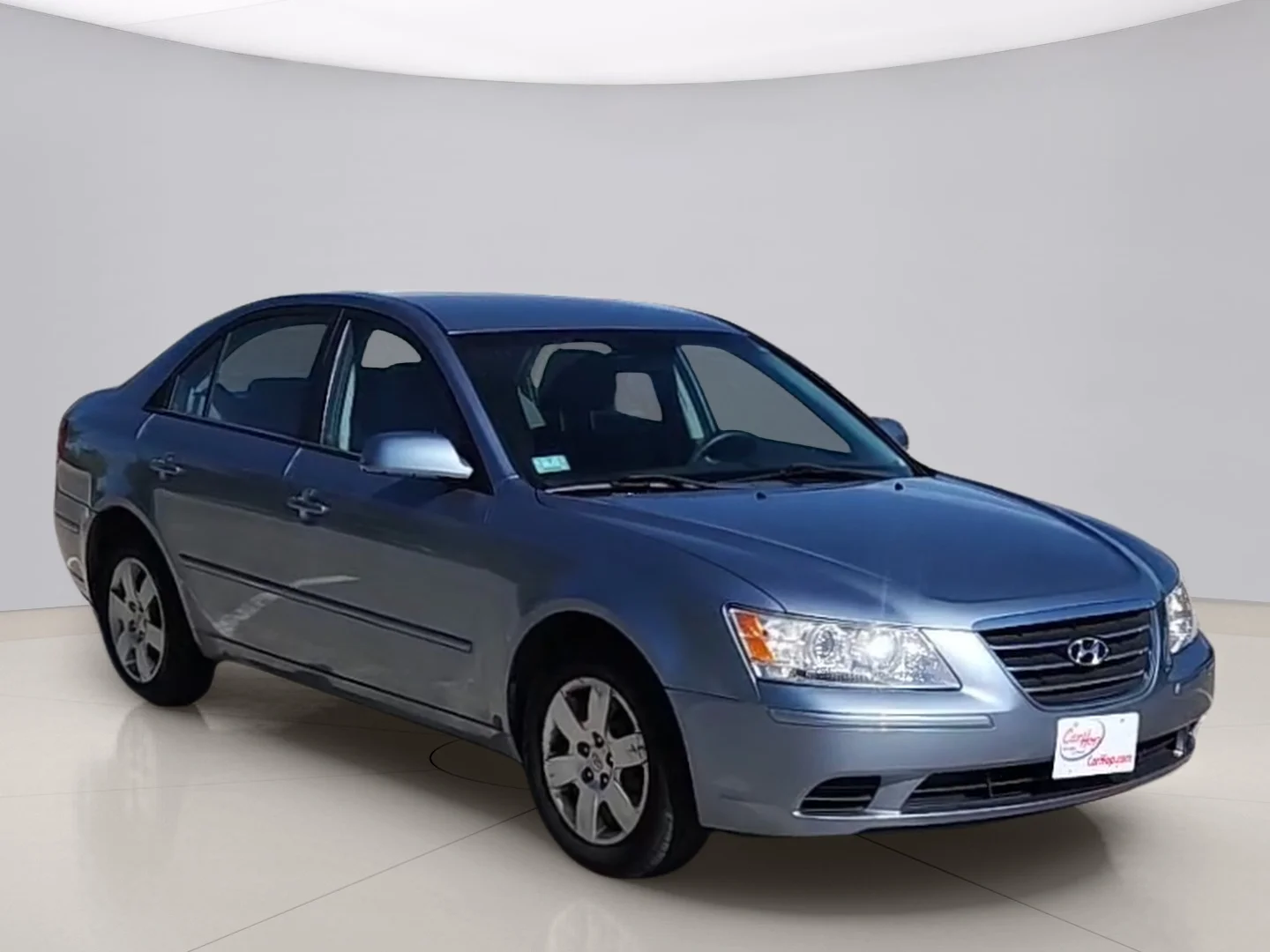 Used 2010 Silver Hyundai GLS image 7
