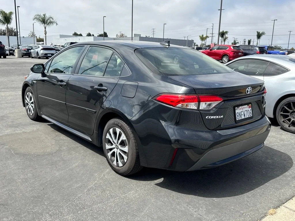 Used 2020 Black Toyota LE image 3