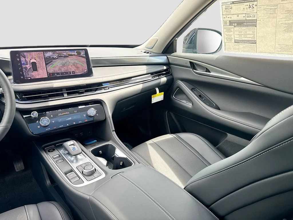 New 2027 GRAPHITE SHADOW INFINITI Luxe FWD image 25